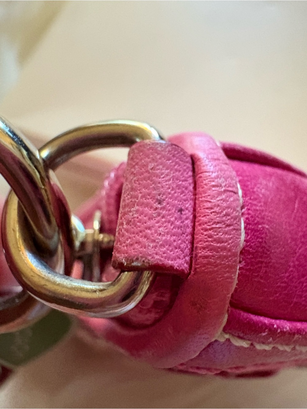 RARE Y2K COACH PINK LEATHER AND PINK ICONIC C JACQUARD PINK GRAPEFRUIT WRISTLET - Picture 6 of 11